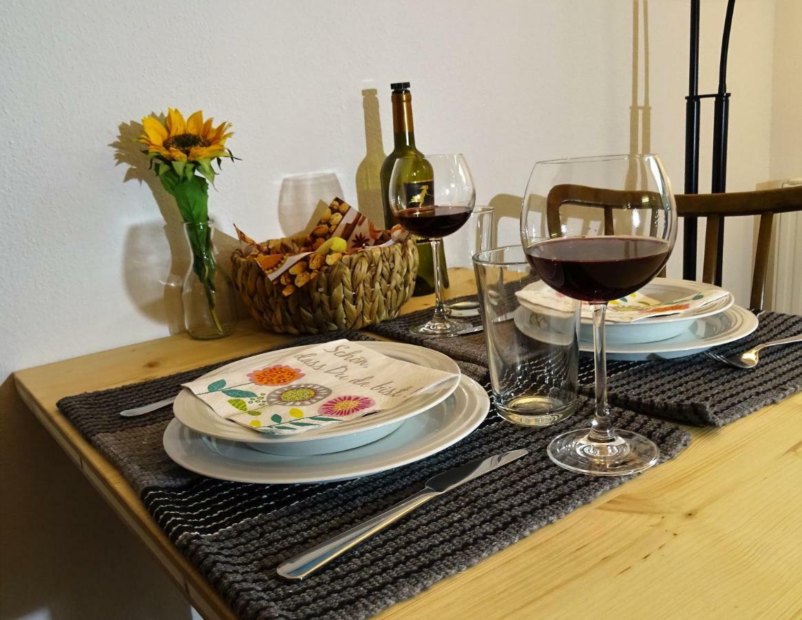Lovely, Central Apartment With Balcony 因斯布鲁克 外观 照片